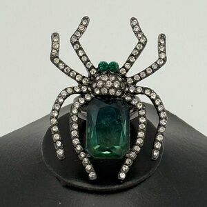 Betsey Johnson Black and Emerald Green Spider Ring